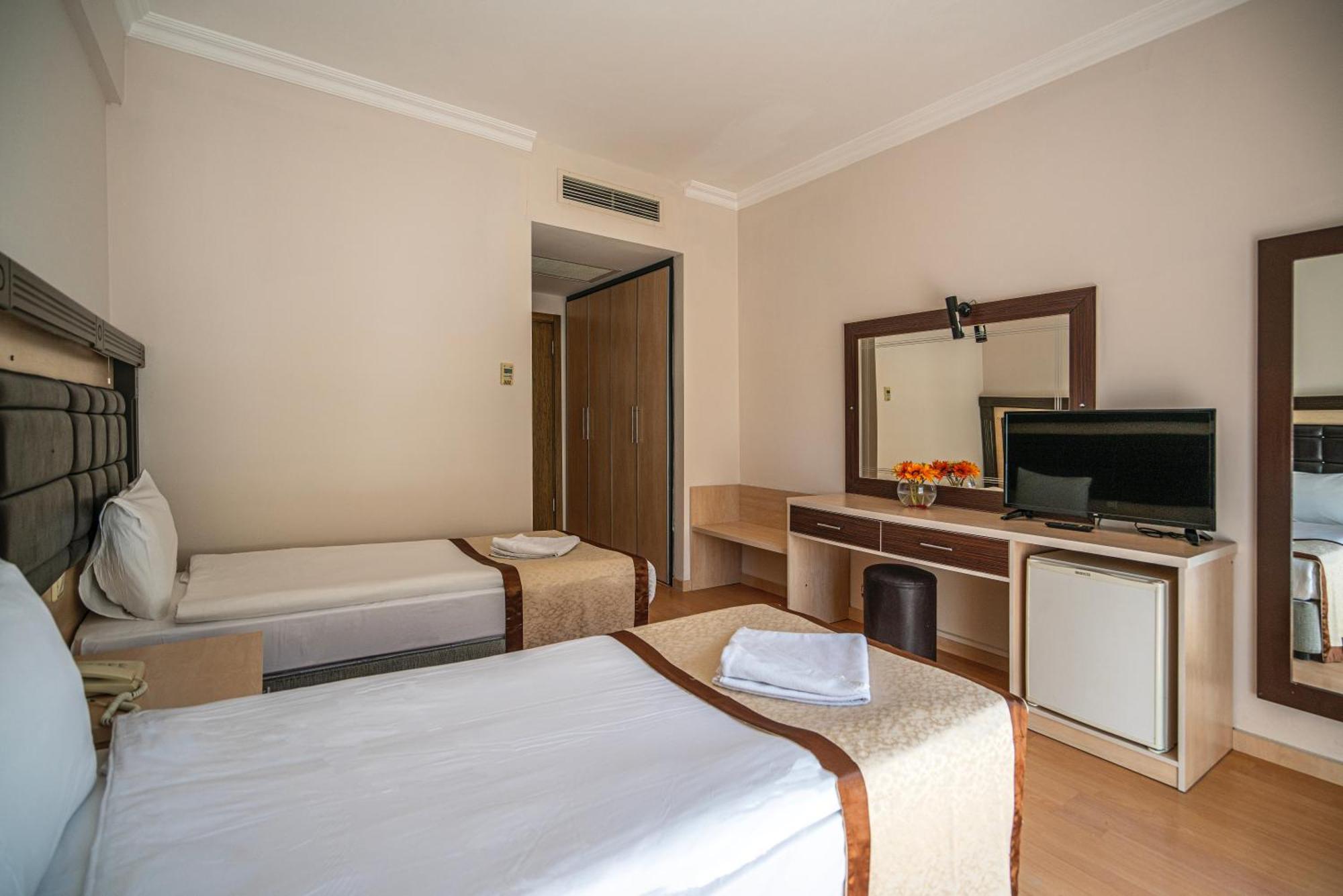 Tu Casa Gelidonya Hotel เกเมร์ ภายนอก รูปภาพ