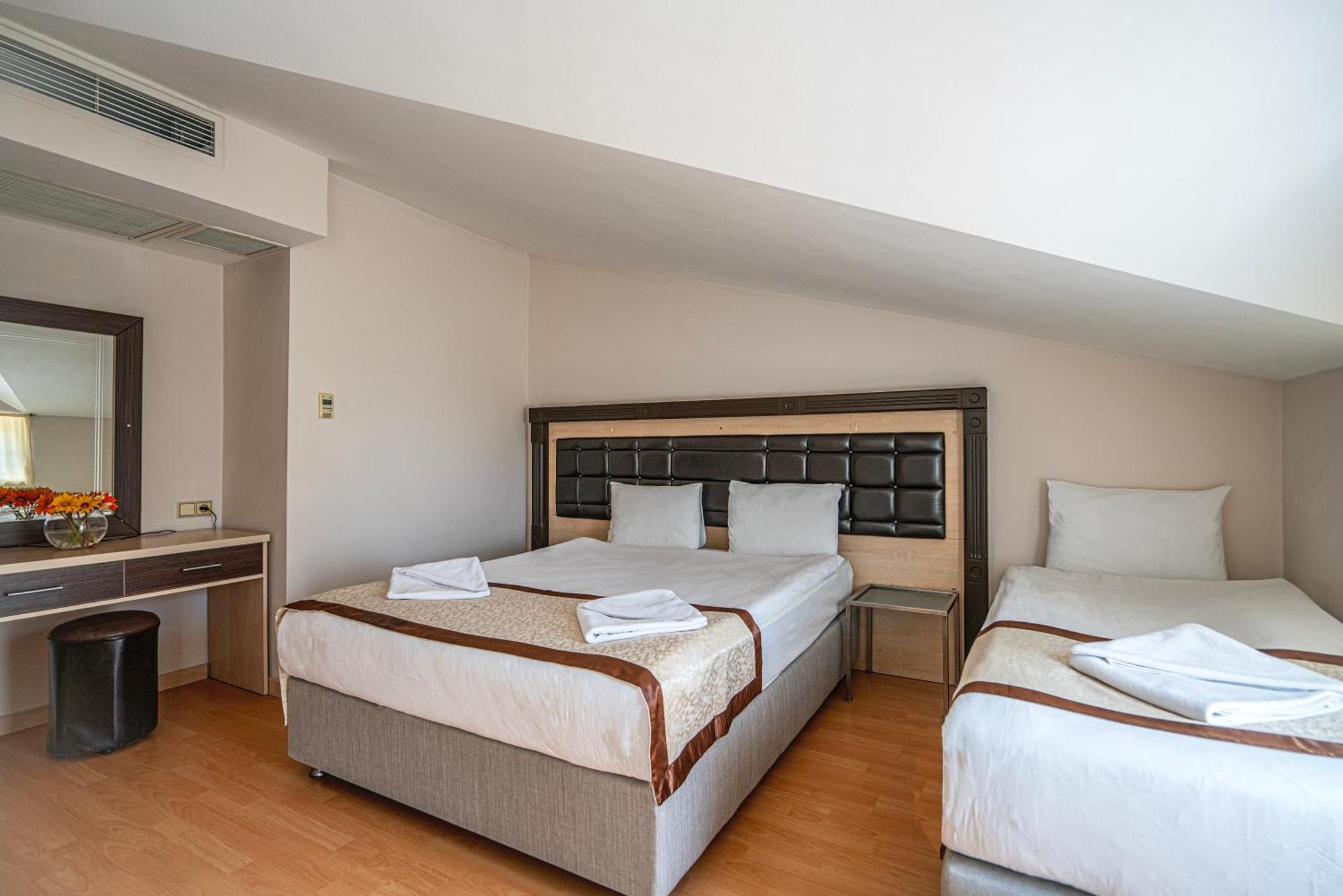Tu Casa Gelidonya Hotel เกเมร์ ภายนอก รูปภาพ